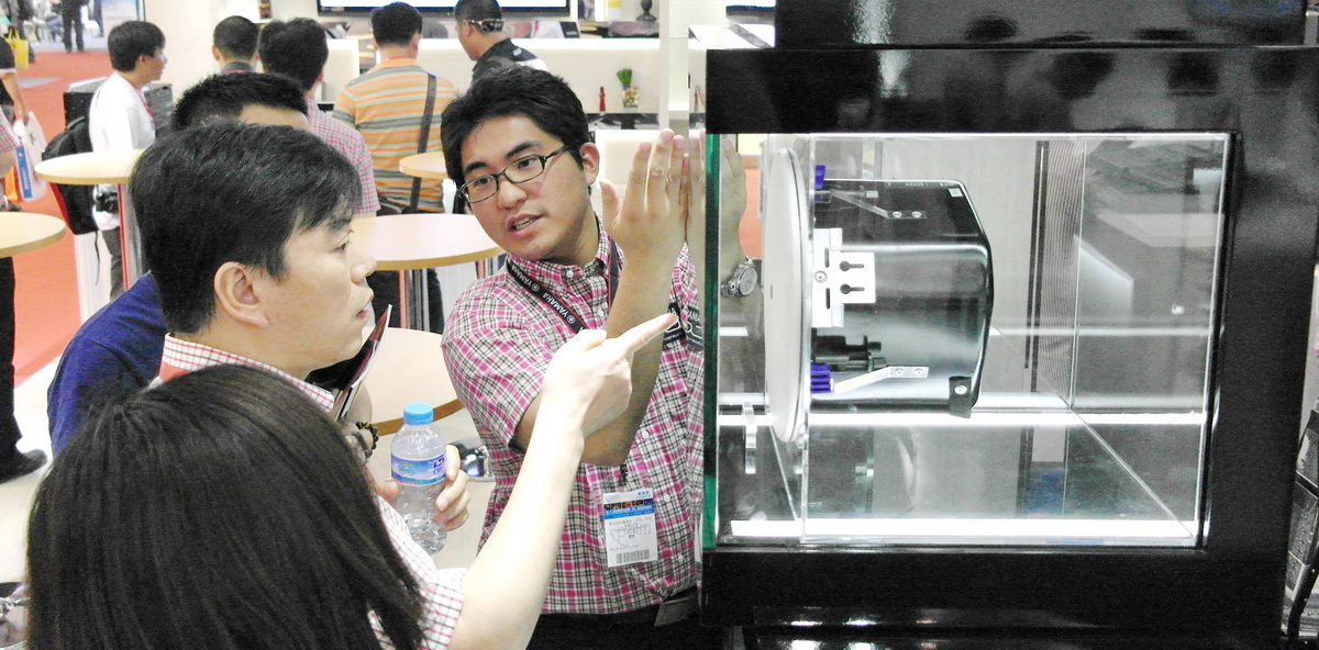 凯发k8专业音响新产品亮相PALM EXPO 2013展会 