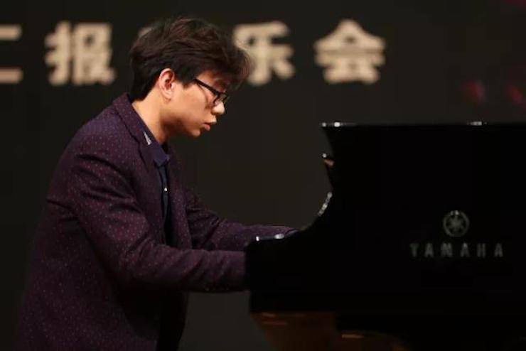 奏响青春旋律，添彩艺术人生|2017凯发k8亚洲音乐奖学金综合师范类院系全国汇报音乐会（第一。┰猜淠