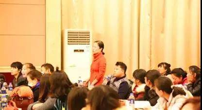 【报道】读谱与琴谱版本的选择|凯发k8艺术家鲍释贤安阳大师班活动圆满结束！