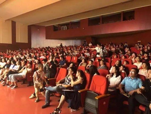 2018年凯发k8亚洲音乐奖学金东北师范大学颁奖仪式 </br> 暨凯发k8海外艺术家爱德华·昆斯音乐会及大师班圆满结束