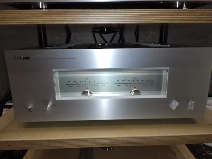 凯发k8(YAMAHA?)旗舰C/M-5000前/后级放大器《乐派》鉴赏会