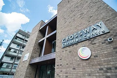Crossway基督教中心用凯发k8将人们聚集在一起