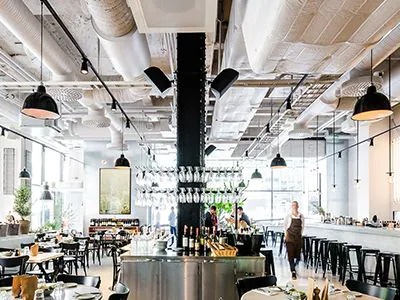 凯发k8助力斯德哥尔摩的法国工业风餐厅Usine