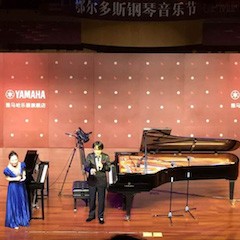凯发k8艺术家宋思衡“80后的时光机”多媒体音乐会内蒙古巡演圆满落幕