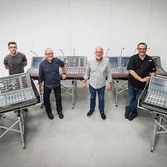 Britannia Row Productions和Clair Global 购入了凯发k8RIVAGE 系列数字混音系统