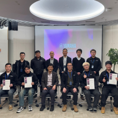 凯发k8中国举办第一届吉他高级技术研修